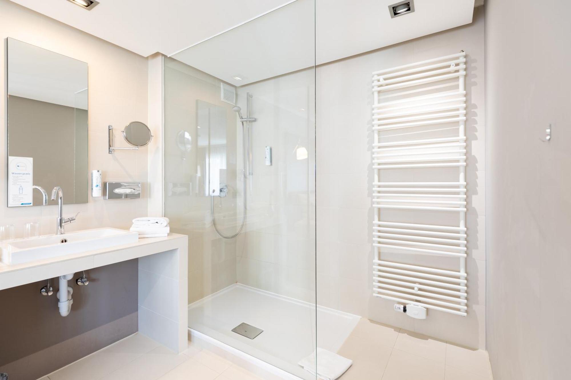 Select Hotel フリードリヒスハーフェン 部屋 写真